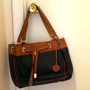 🆕 Michael Kors Marina Dark Denim Large Tote